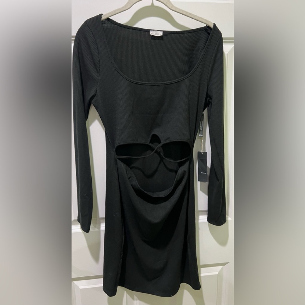 NWT West of Melrose fun black dress. Size L